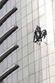 Answer window cleaning,acrophobia,Skyscraper
